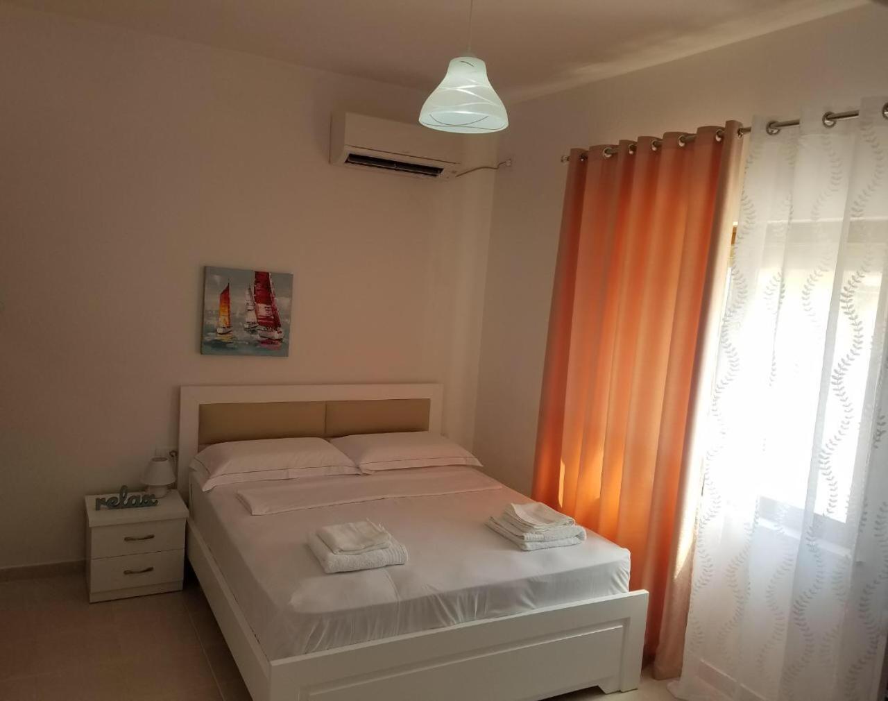 SarandëVila Alikaj公寓 外观 照片
