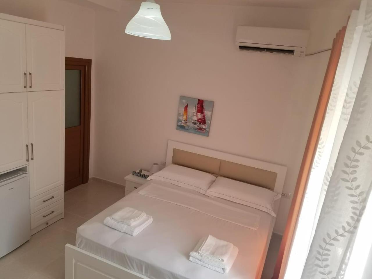 SarandëVila Alikaj公寓 外观 照片