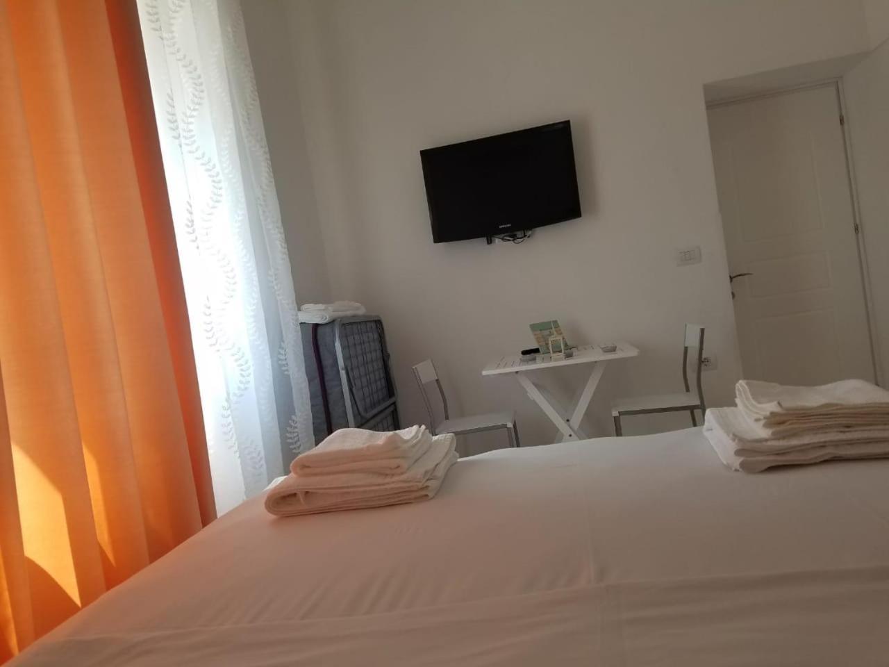 SarandëVila Alikaj公寓 外观 照片