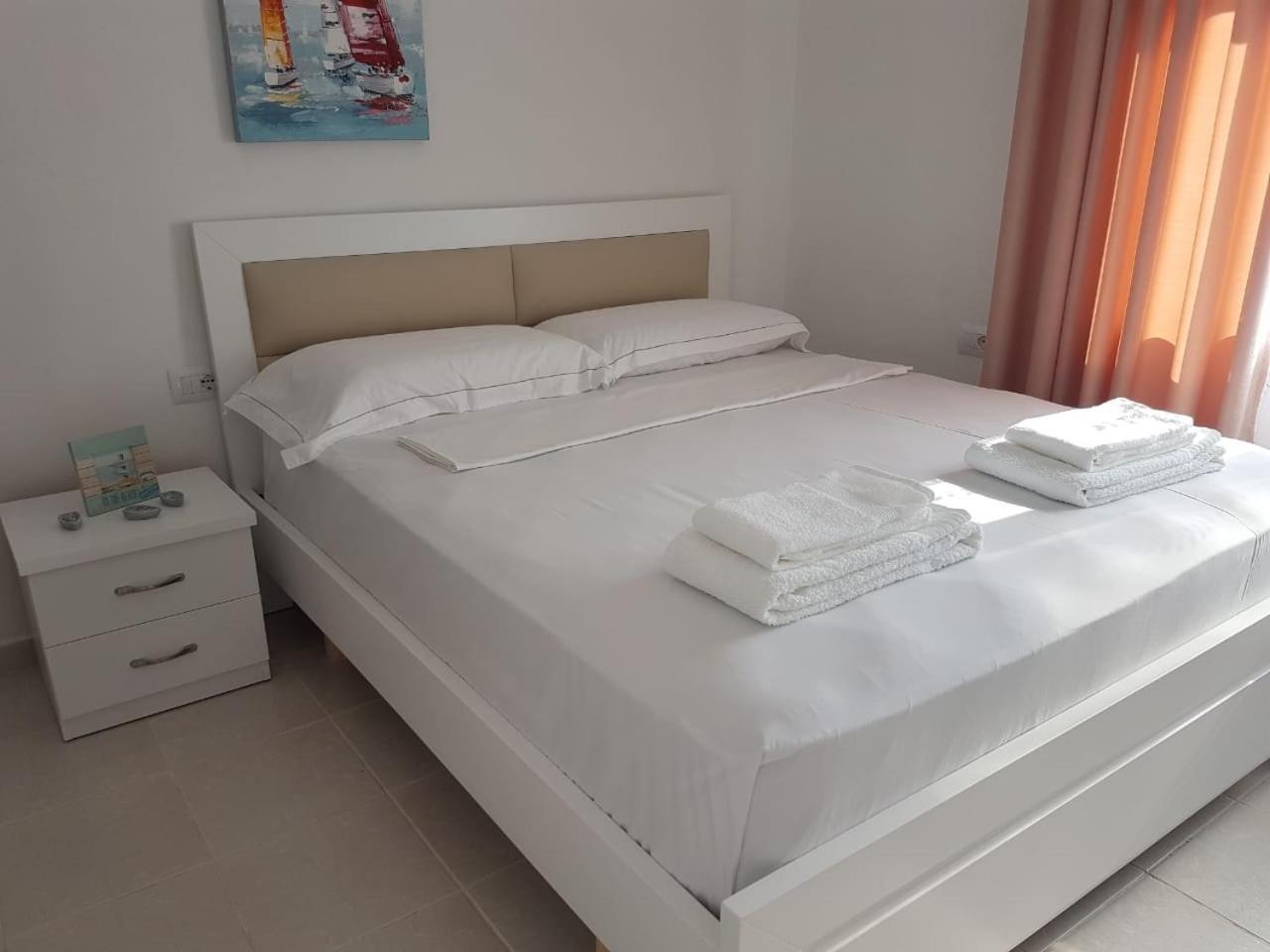 SarandëVila Alikaj公寓 外观 照片