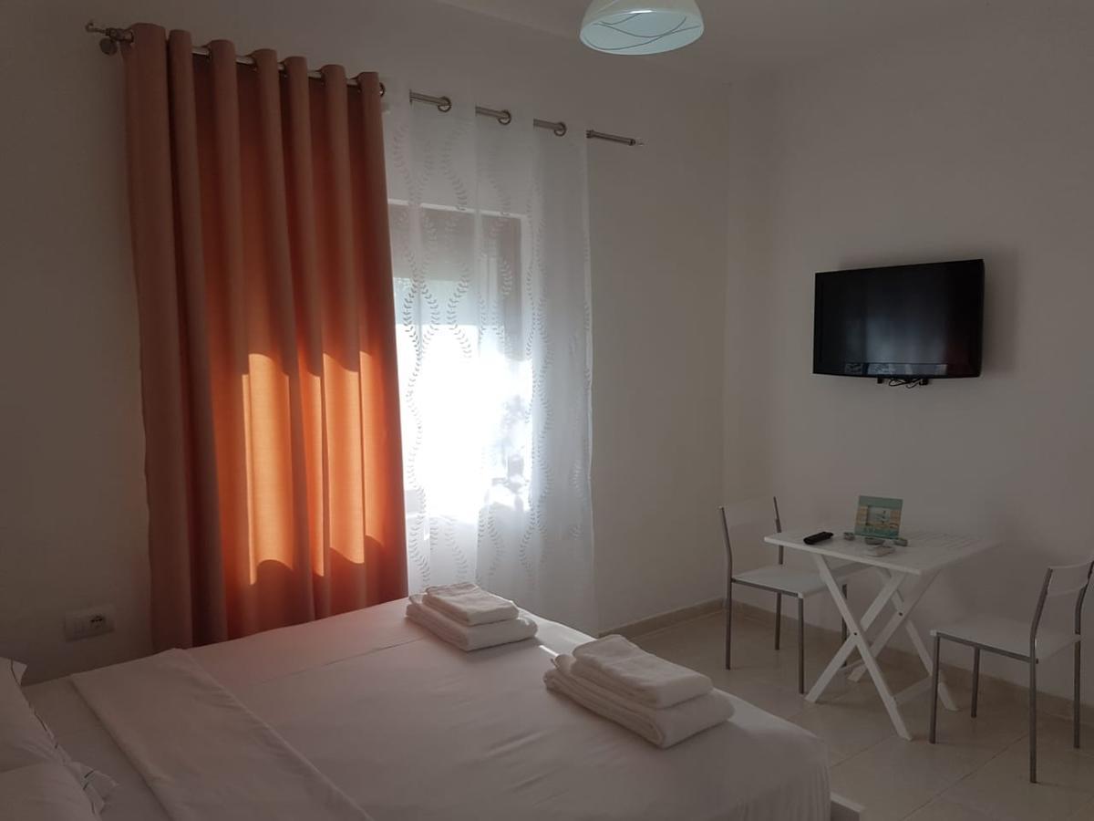 SarandëVila Alikaj公寓 外观 照片
